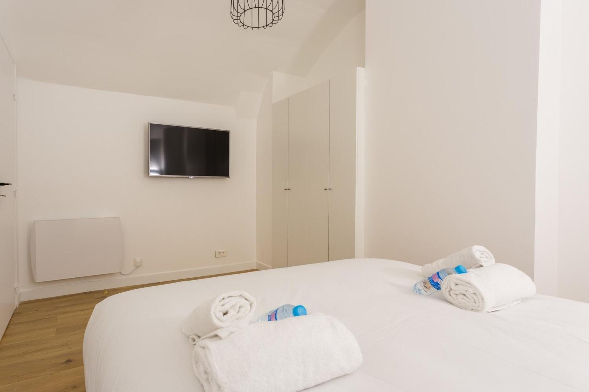 Apartment Cmg Rivoli/ Notre-dame I *